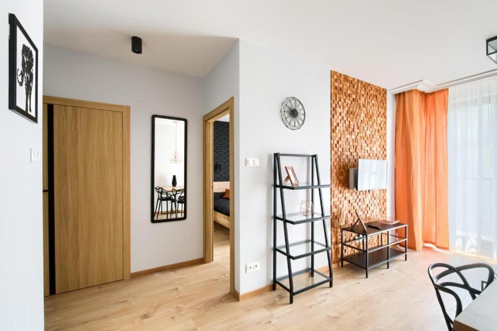 Grzybowska Residence Inter-Apartments ワルシャワ エクステリア 写真