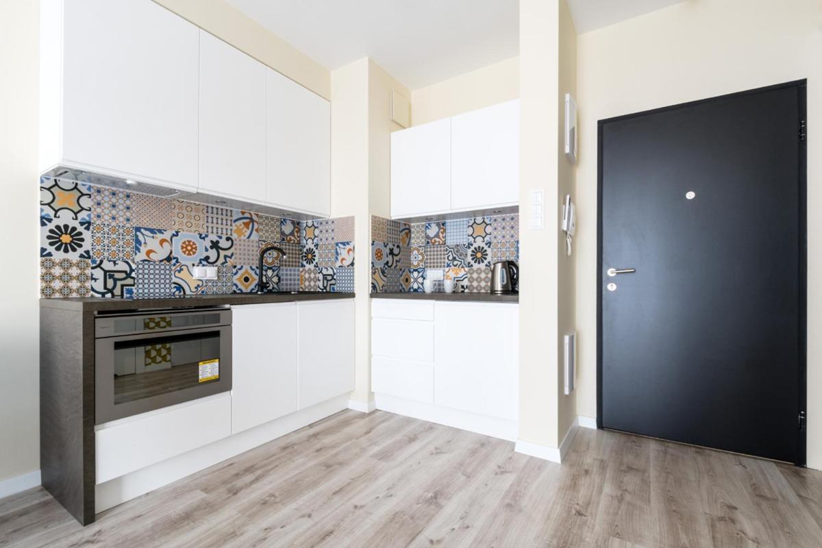 Grzybowska Residence Inter-Apartments ワルシャワ エクステリア 写真